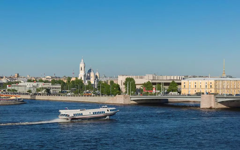 هتل کورت یارد بای ماریوت واسیلی وسکی سنت پترزبورگ - مهرپرواز